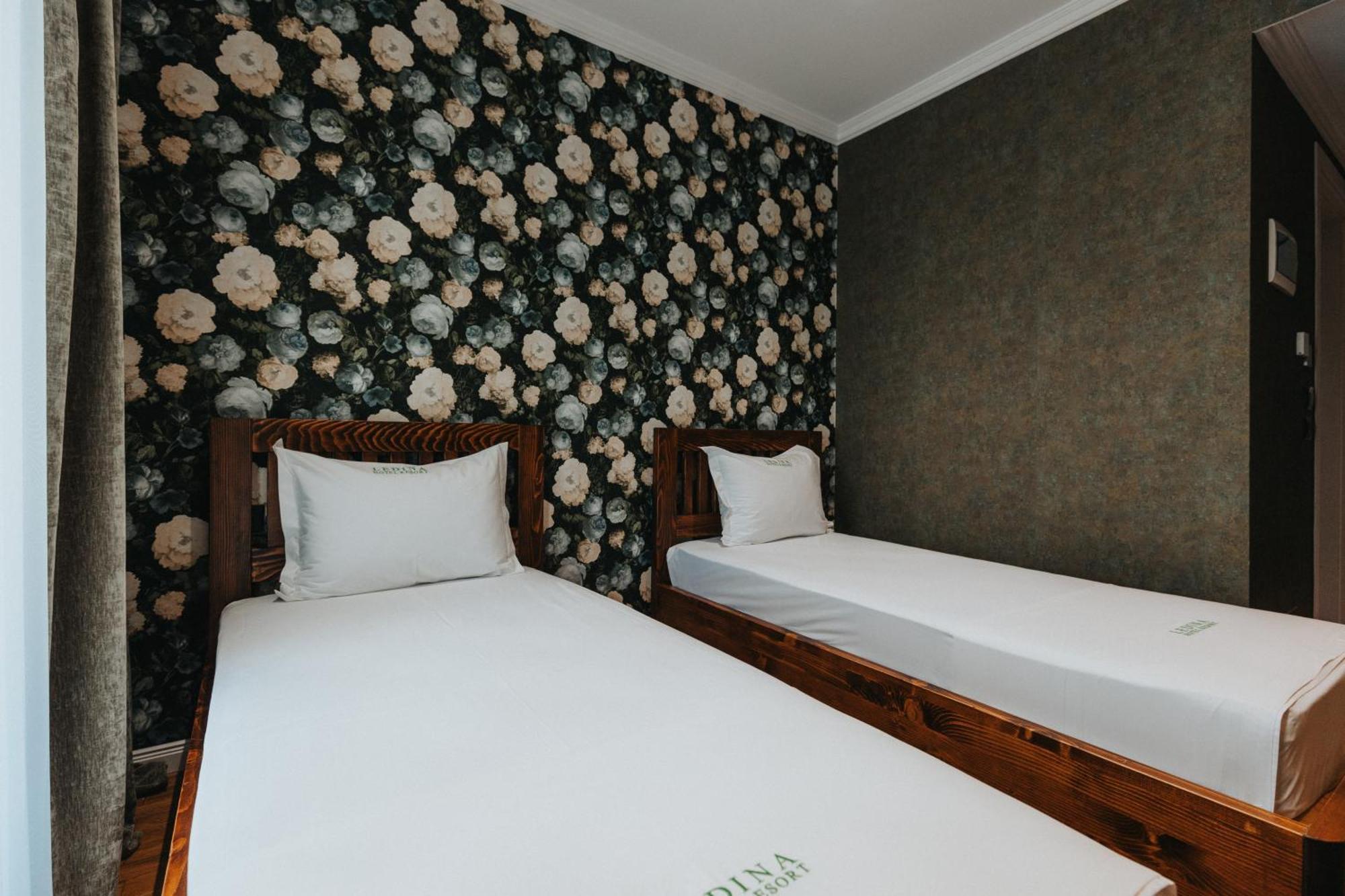 Ledina Hotel Orikum Extérieur photo